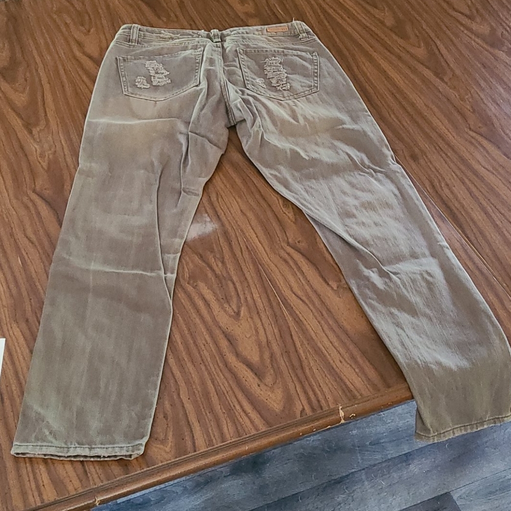 Jeans - Picture 2 of 2